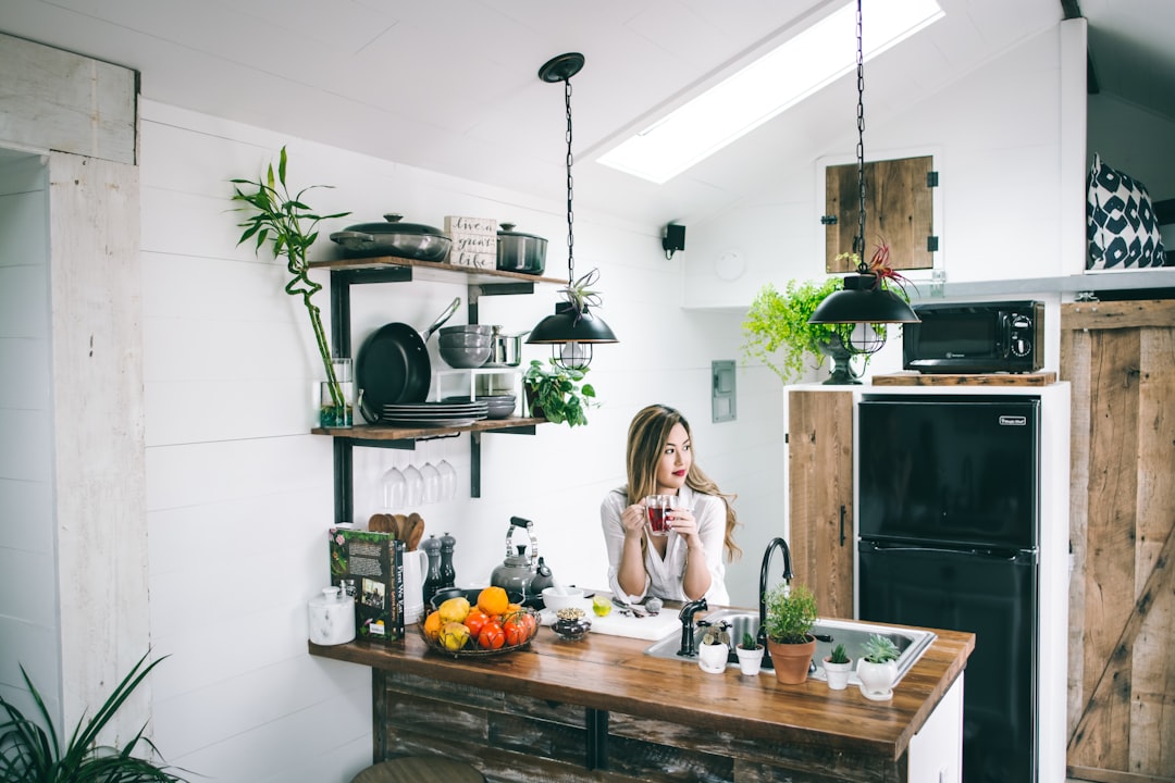 Maximizing Storage Space with a Kitchen Hutch